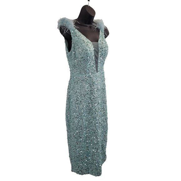 NEW Blue Dress Below Knee Sparkle Size 8 V Neck - Picture 3 of 10